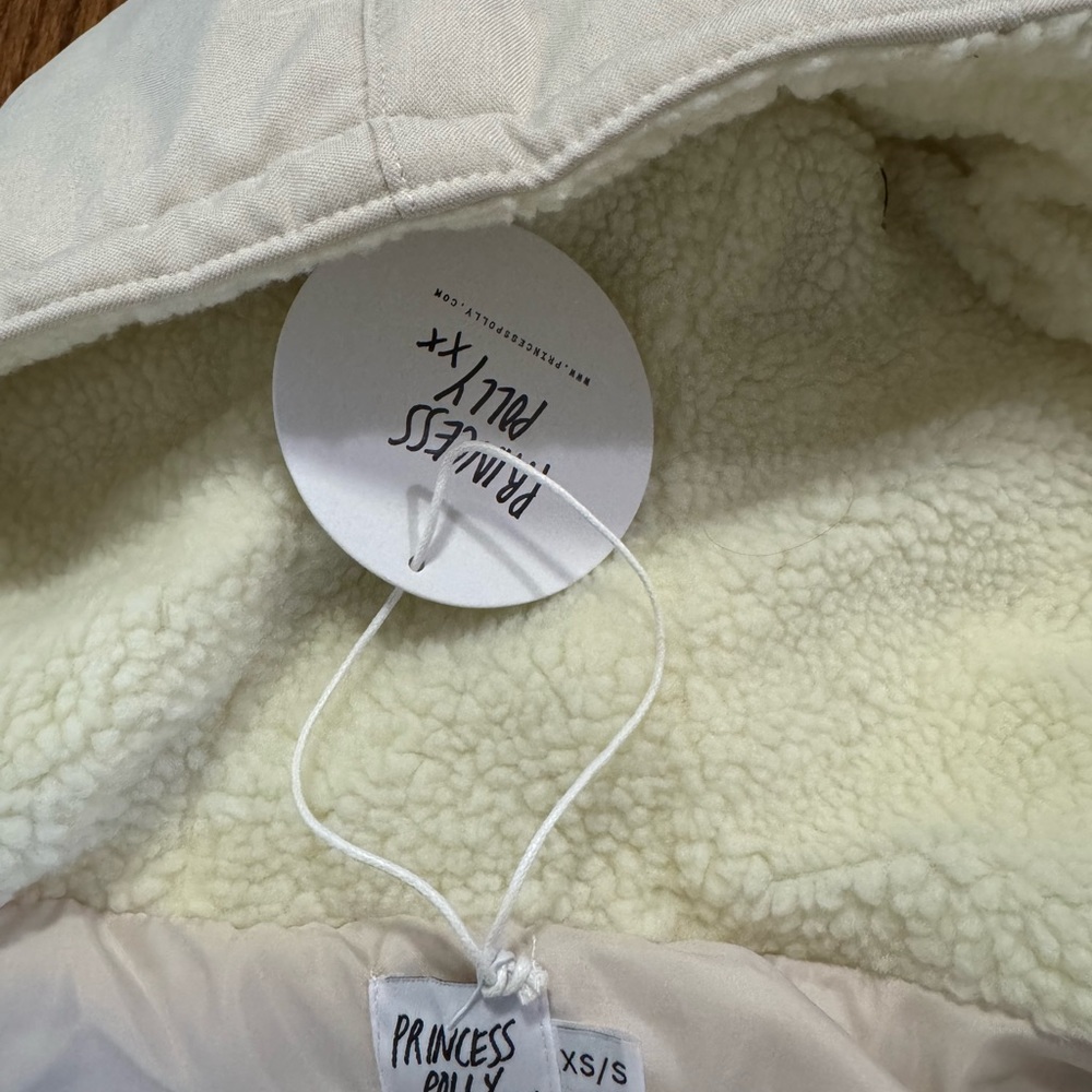 Princess Polly Jacket - Picture 4 of 6